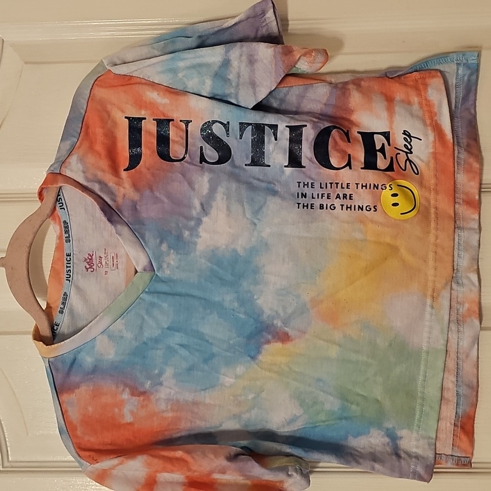 Justice girl's T-shirt.